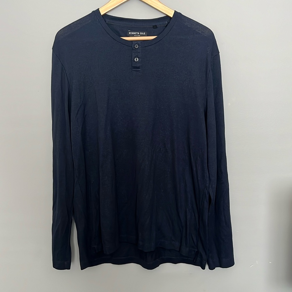Kenneth Cole long sleeve Henley. Never worn
